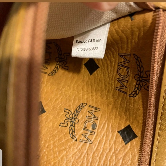 MCM Authentic Brown Cognac Medium Shopper Tote Bag - Picture 7 of 8